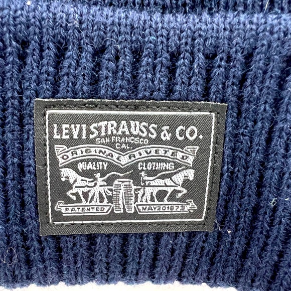 LEVI’S, WARM & COMFORTABLE BEANIE, LINED WITH FLEECE, UNISEX,ONE SIZE, NAVY BLUE - Picture 5 of 15